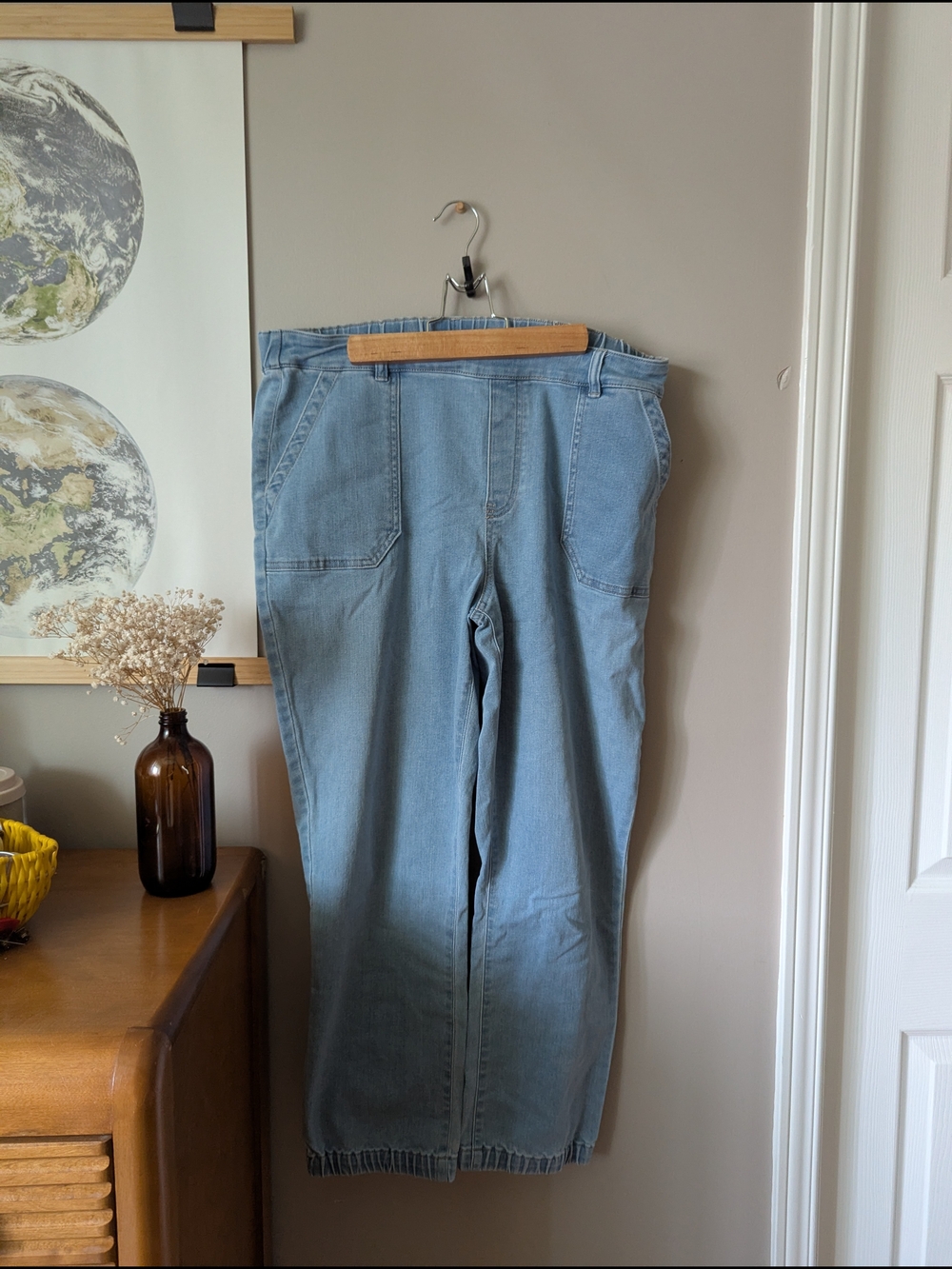 Northern Reflections Light Blue Straight-Leg Women's Jeans